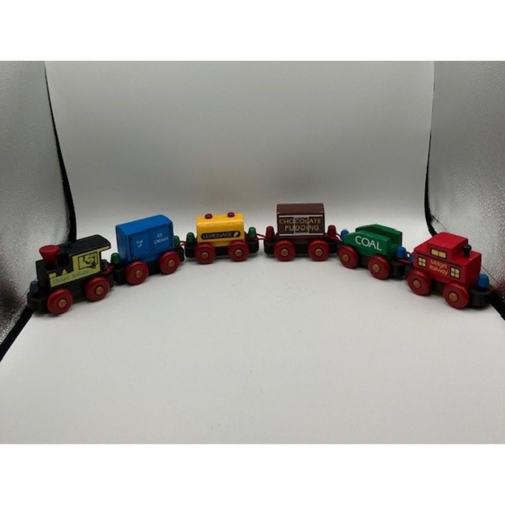 Midget Railway Wooden Pretend Toy Train Set 6 Pieces by Montgomery‎ School House
